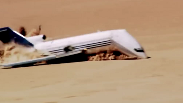 Watch A Boeing 727 Get Crash Tested In Middle Of Mexico\'s Sonoran Desert